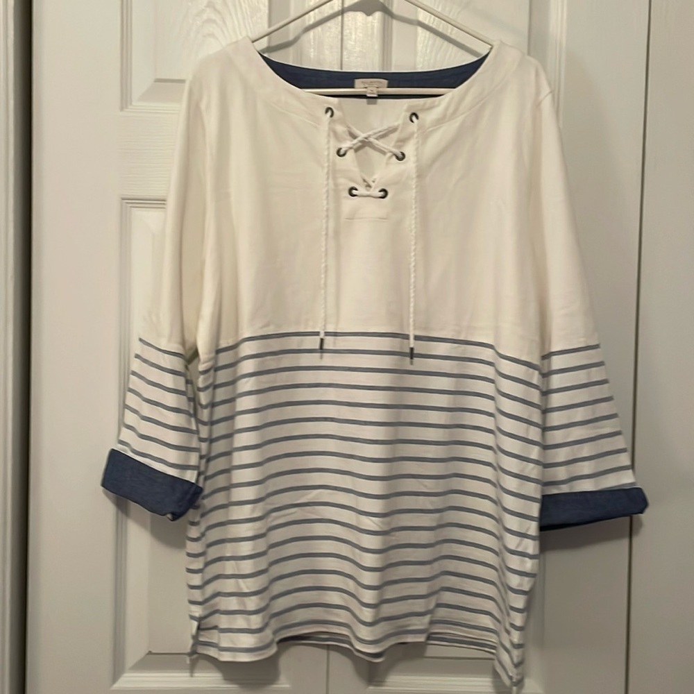 Talbots Women 1X nautical tunic. 3/4 sleeves. Rope eyelet striped Cuff boat neck